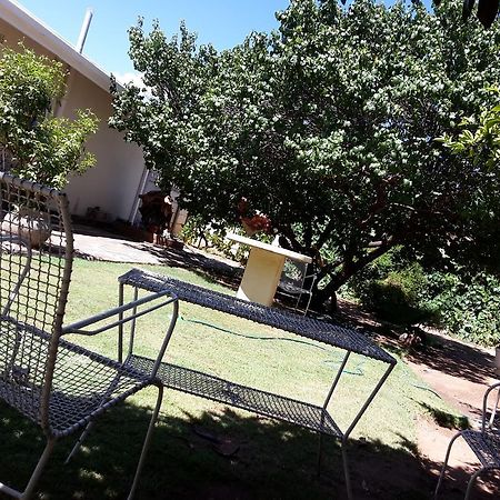 Heila'S In House Family Room-Homestay! Bloemfontein Bagian luar foto