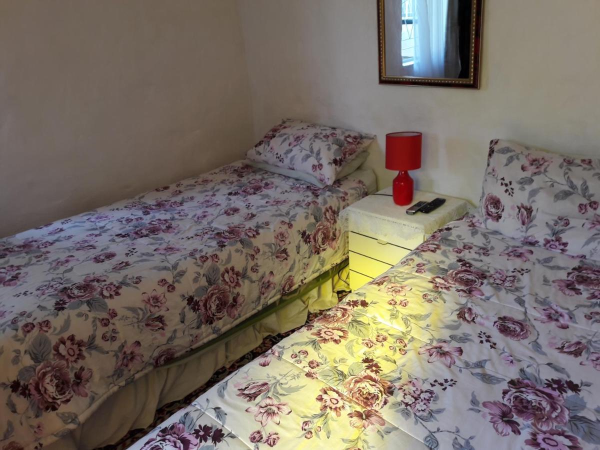 Heila'S In House Family Room-Homestay! Bloemfontein Bagian luar foto