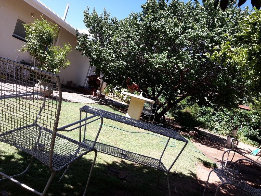 Heila'S In House Family Room-Homestay! Bloemfontein Bagian luar foto